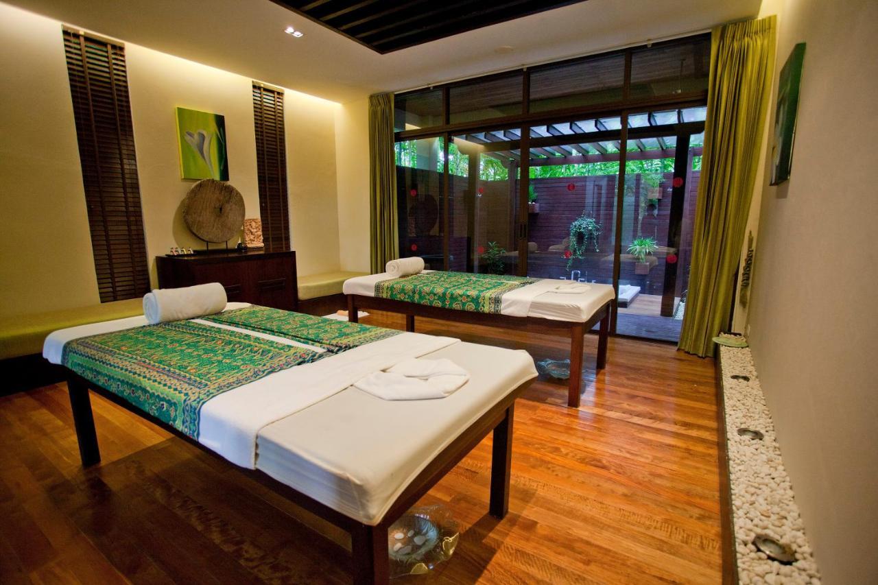 Ramada Resort By Wyndham Khao Lak Exterior photo